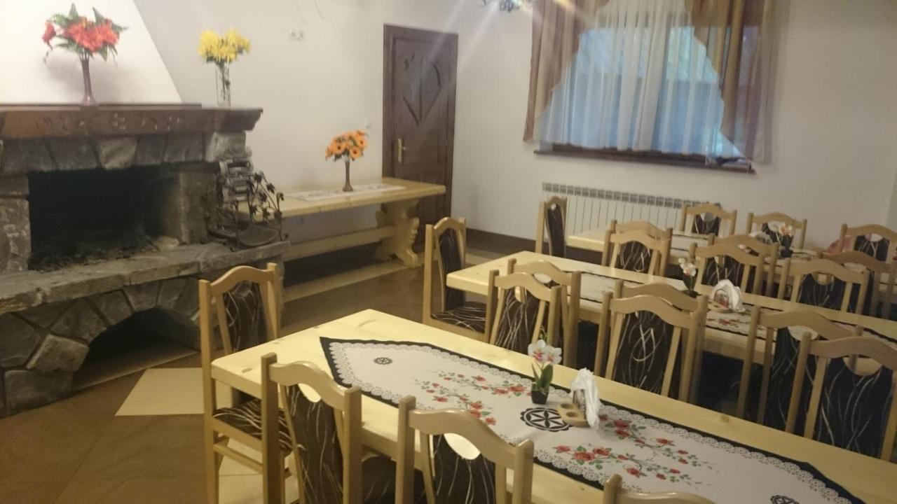 Gospodarstwo Agroturystyczne Bustrycki 波罗宁 外观 照片