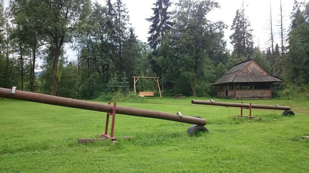 Gospodarstwo Agroturystyczne Bustrycki 波罗宁 外观 照片